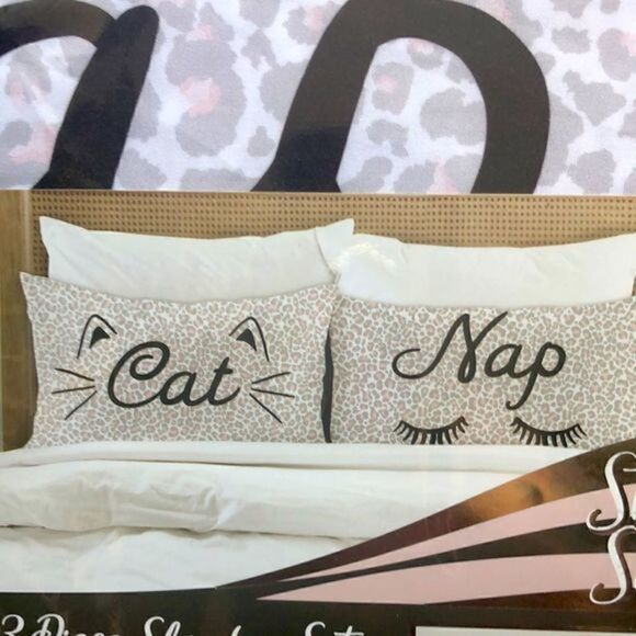 New 3 piece pillowcase set with bonus eye mask Cat Nap leopard print pillow case - Picture 2 of 3